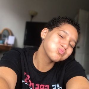 Meet your Posher, Riley